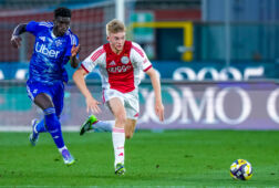 Nick Verschuren (Ajax) in de finale van de Como Cup