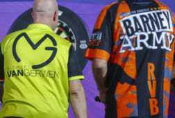 Michael van Gerwen en Raymond van Barneveld