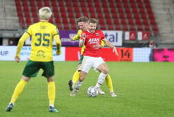 Fredrik Midtsjø in de wedstrijd tegen Fortuna Sittard
