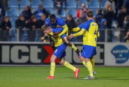 Mees Hoedemakers zette SC Cambuur op voorsprong tegen PEC Zwolle