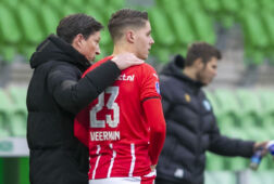 Joey Veerman met Roger Schmidt
