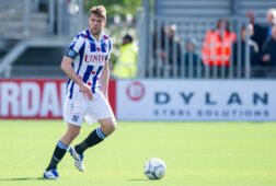 Joey van den Berg in dienst van SC Heerenveen