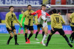 Jong FC Utrecht spelers tegen FC Emmen