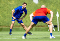 Luuk de Jong op de training in Qatar