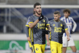 Marcos Senesi in het uitshirt van Feyenoord
