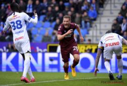 Mats Rits viert zijn winnende treffer op bezoek bij KRC Genk