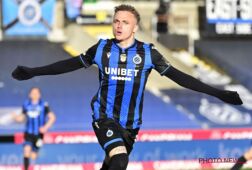 Noa Lang viert zijn treffer tijdens Club-Anderlecht|Fans van Club Brugge feliciteren Lang met zijn 22e verjaardag