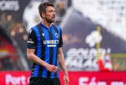 Brandon Mechele tijdens het bezoek van Club aan Antwerp