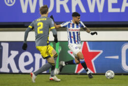 Rami Kaib met Feyenoord-rechtsback Marcus Pedersen
