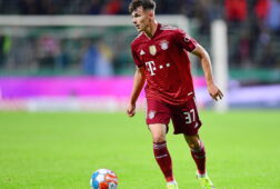 Taylor Booth namens Bayern München