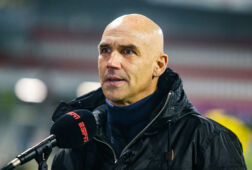 Vitesse-trainer Thomas Letsch staat ESPN te woord