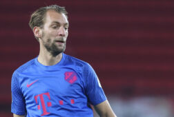 Willem Janssen in het blauwe uitshirt