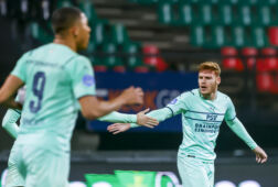 Yorbe Vertessen na zijn doelpunt tegen NEC