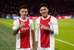 Lisandro Martinez en Edson Alvarez in de Johan Cruijff Arena