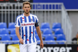 Bochniewicz tijdens de oefenwedstrijd PEC Zwolle - SC Heerenveen