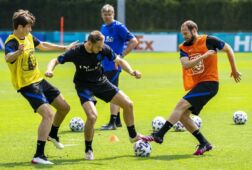 Marten de Roon in duel