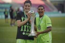 Dominique Janssen en Shanice van de Sanden