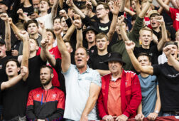 FC Twente-fans in het uitvak