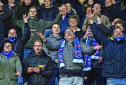 SC Heerenveen-fans in het uitvak bij RKC