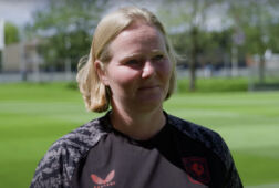 Corina Dekker bij FC Twente