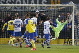 Maulun maakt de 0-2 voor SC Cambuur tegen PEC Zwolle