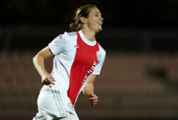 Op eshly bakker 614e2af03c293