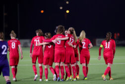 Een eerdere wedstrijd tussen FC Twente en VV Alkmaar