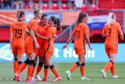 Op oranjeleeuwinnen noorwegen 60c8dfe00b607