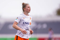 Sisca Folkertsma bij de OranjeLeeuwinnen