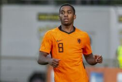Quiten Timber bij Jong Oranje
