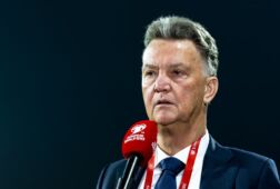 Louis van Gaal staat de pers te woord