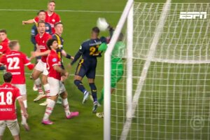 De 0-1 van FC Twente bij PSV wordt afgekeurd