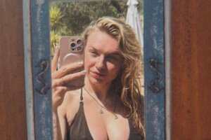 Joy Beune op vakantie