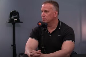 Mike Verweij in de Kick-off Podcast van De Telegraaf