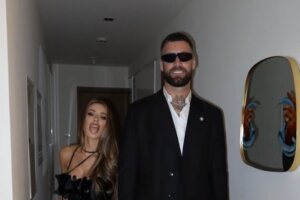 Lars Veldwijk met zijn nieuwe vriendin