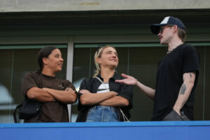Sam Kerr en Kristie Mewis