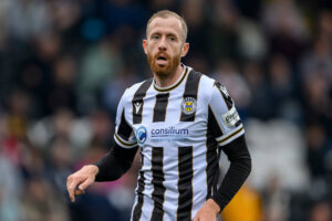 Kevin van Veen bij St. Mirren