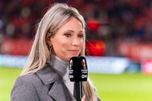 Hélène Hendriks in De Grolsch Veste