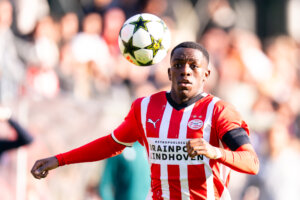 Manuel Bahaty namens PSV