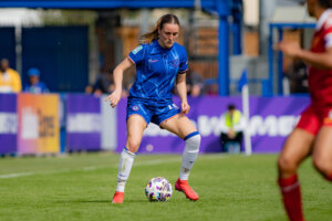 Wieke Kaptein in actie namens Chelsea