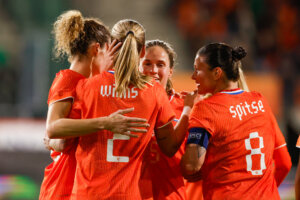 De OranjeLeeuwinnen juichen