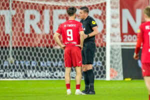 Ricky van Wolfswinkel in gesprek met Jeroen Manschot