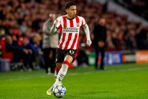 Mauro Júnior tegen Atlético Madrid