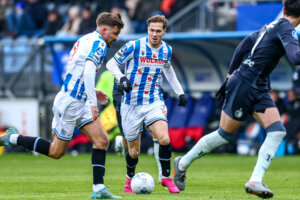 Ringo Meerveld aan de bal