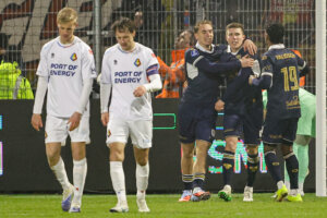 Alfons Sampsted na zijn goal tegen Telstar