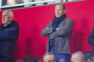 Danny Blind op de tribune bij Ajax