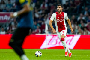 Josip Sutalo tegen Vojvodina