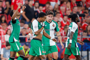 Feyenoord juicht na een goal tegen Benfica