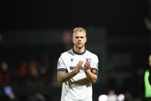 Luuk Brouwers bedankt de fans, maar baalt zichtbaar