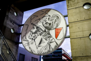 Het logo van Ajax bij de Johan Cruijff ArenA